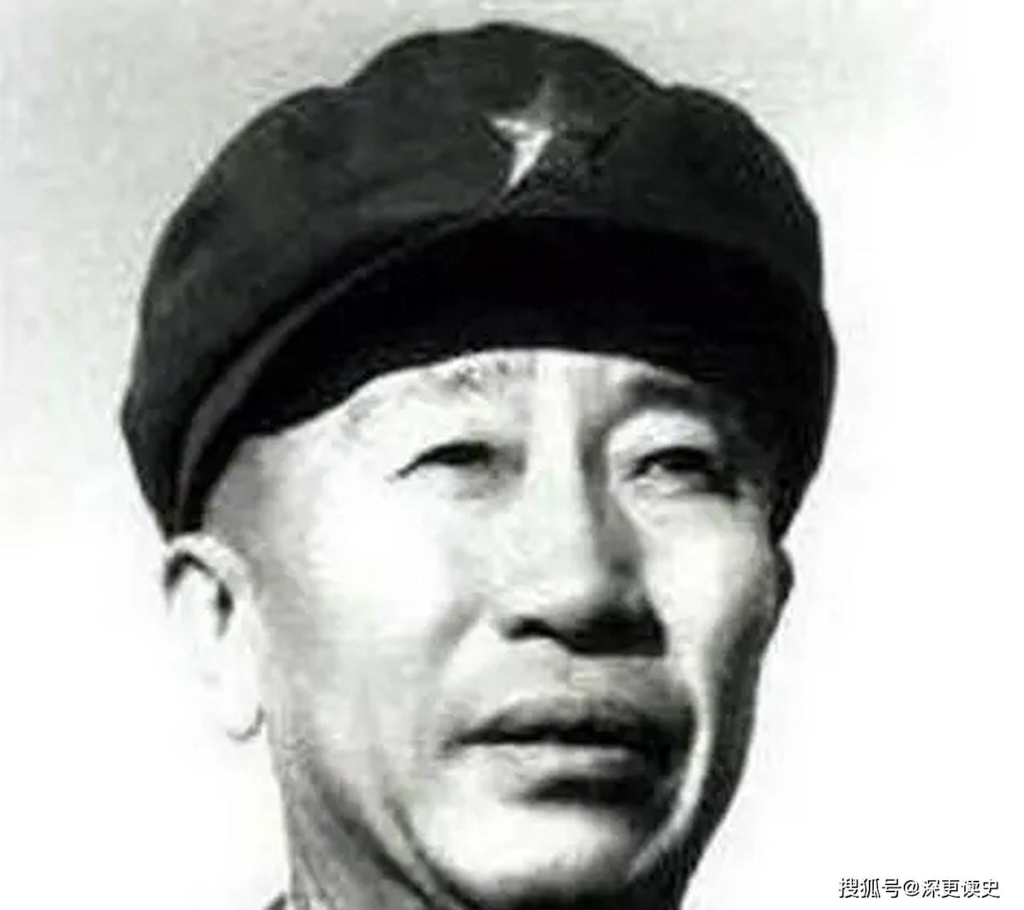 中国人民志愿军参谋长，英勇无畏，智慧闪耀的传奇人物，中国人民志愿军参谋长，英勇无畏，智慧闪耀的传奇人物传奇故事揭秘。