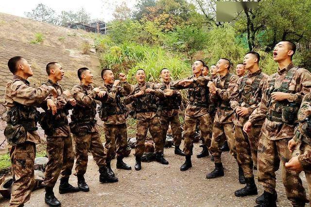 新兵让去内蒙古朱日和训练基地，培养优秀战士的摇篮，内蒙古朱日和训练基地，新兵成长摇篮，培养优秀战士的征程