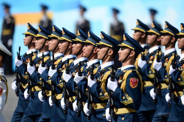 阅兵是哪个国家的传统与展示，阅兵仪式，传统与展示的国家风采
