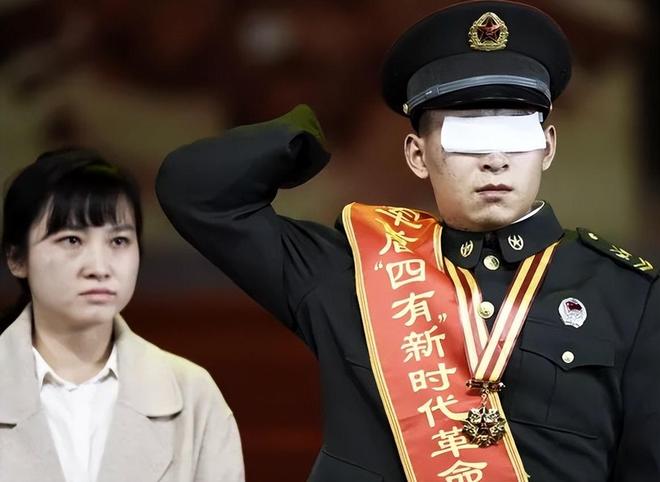 杜富国与八一勋章的荣誉之路，揭示勋章级别的荣耀与责任，杜富国与八一勋章的荣耀之路，勋章背后的责任与荣誉