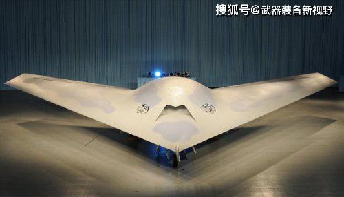 神雕无人机与全球鹰，性能、应用与对比，神雕无人机与全球鹰，性能、应用及对比解析