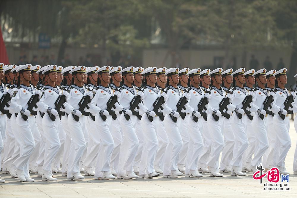 国庆阅兵海军方队图片，荣耀的瞬间与力量的展现，国庆阅兵海军方队图片，荣耀瞬间，彰显力量风采